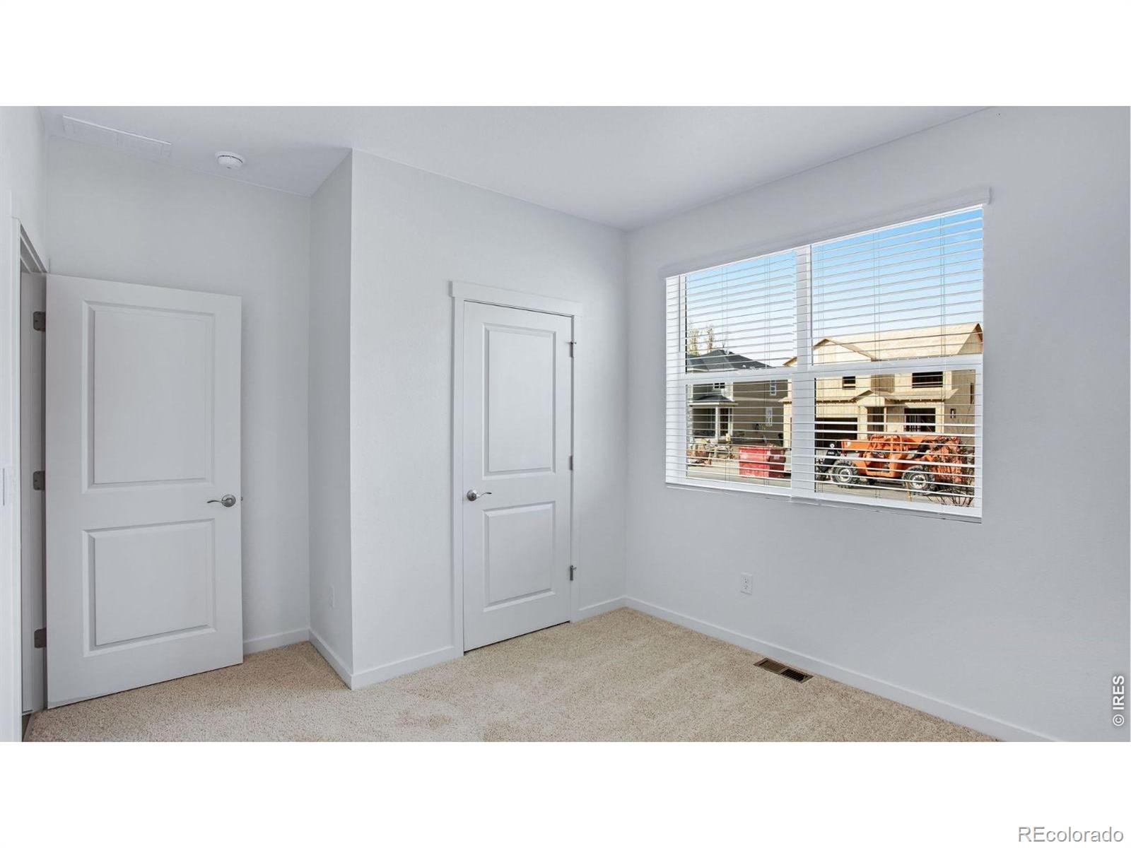 1715 Knobby Pine Drive