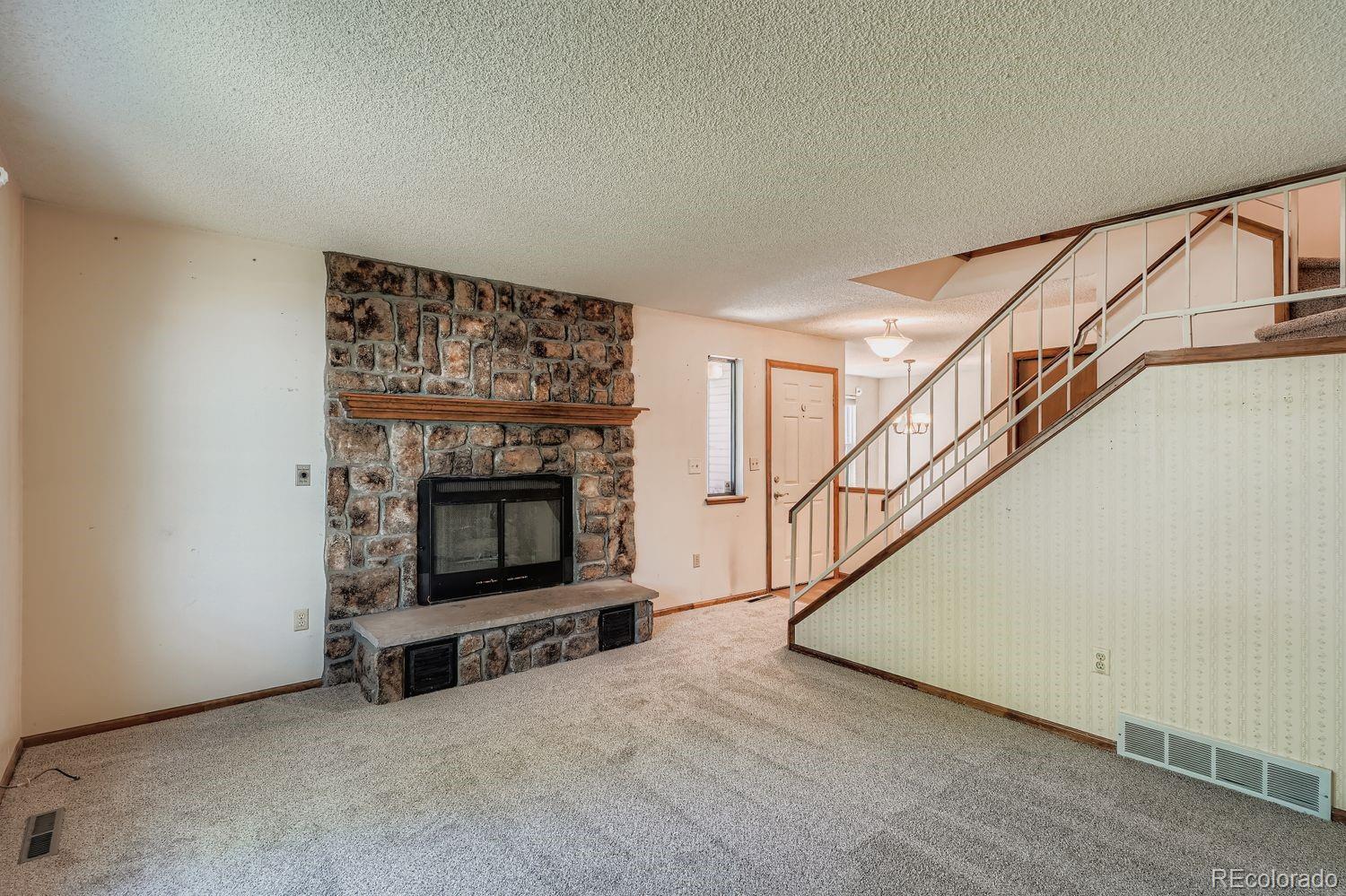 9026 Ammons Court, Broomfield, CO, 80021 2 9026 Ammons Court