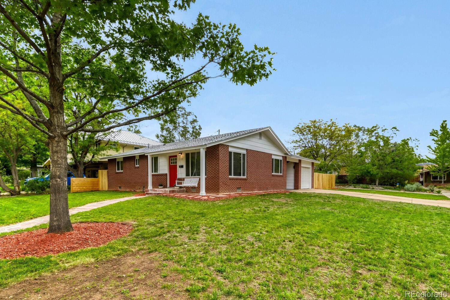 1495 Chestnut Place