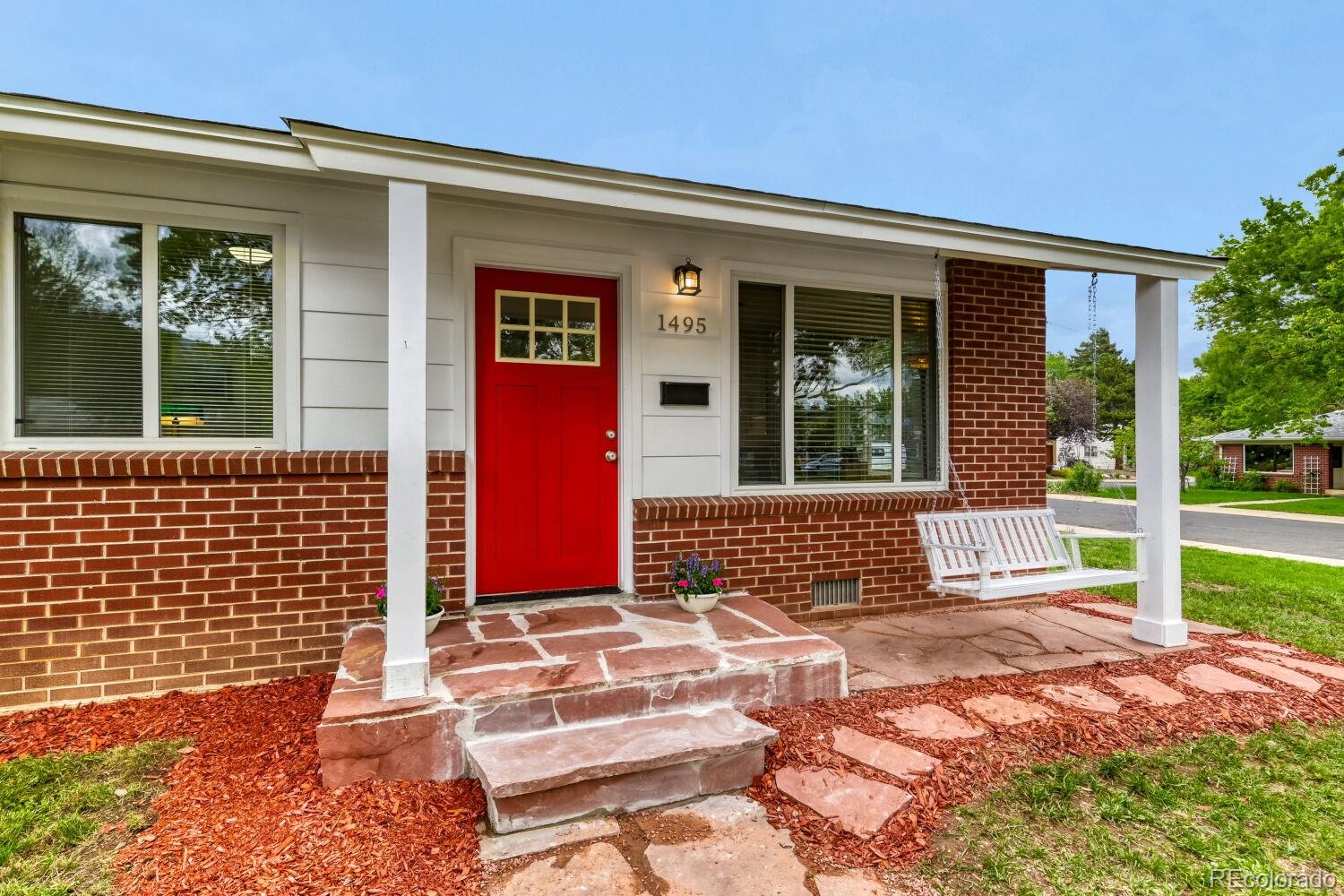 1495 Chestnut Place