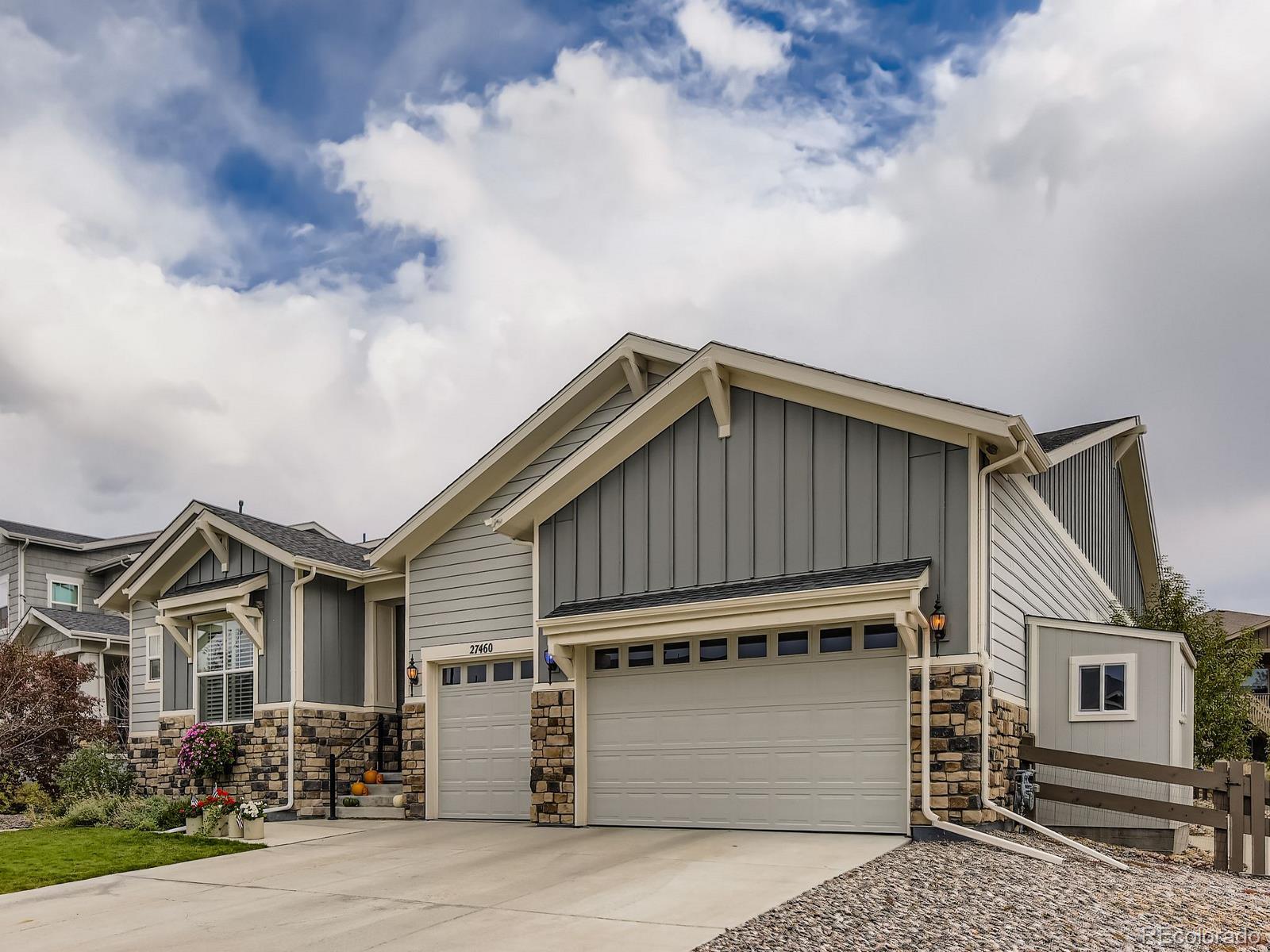 27460 E Lakeview Drive