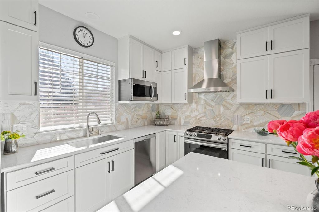 Photo of 4522 Portofino Drive, Longmont, CO 80503 (MLS # 5875978)