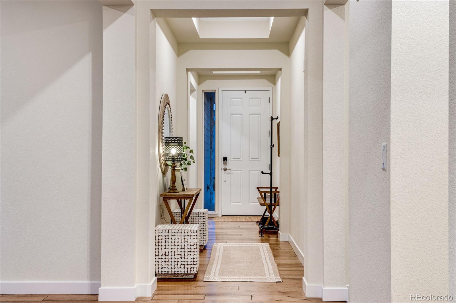 6988 Thunderview Street