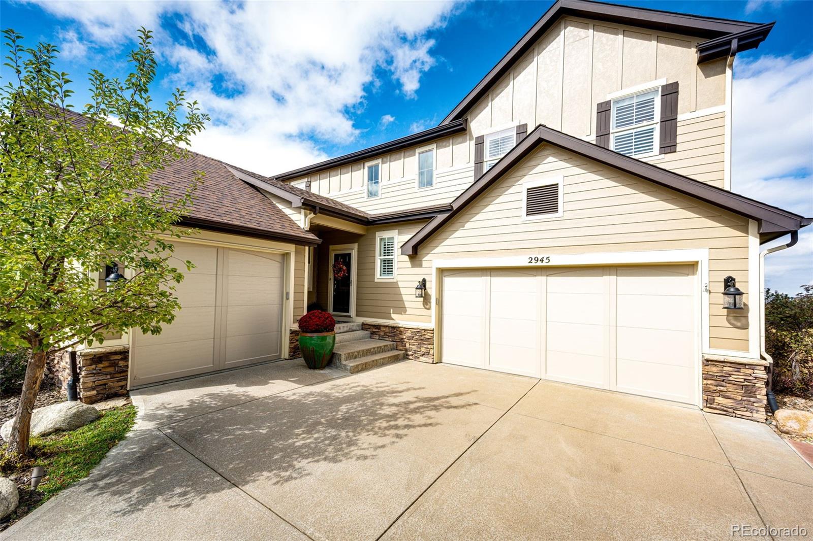 2945 Newbury Court