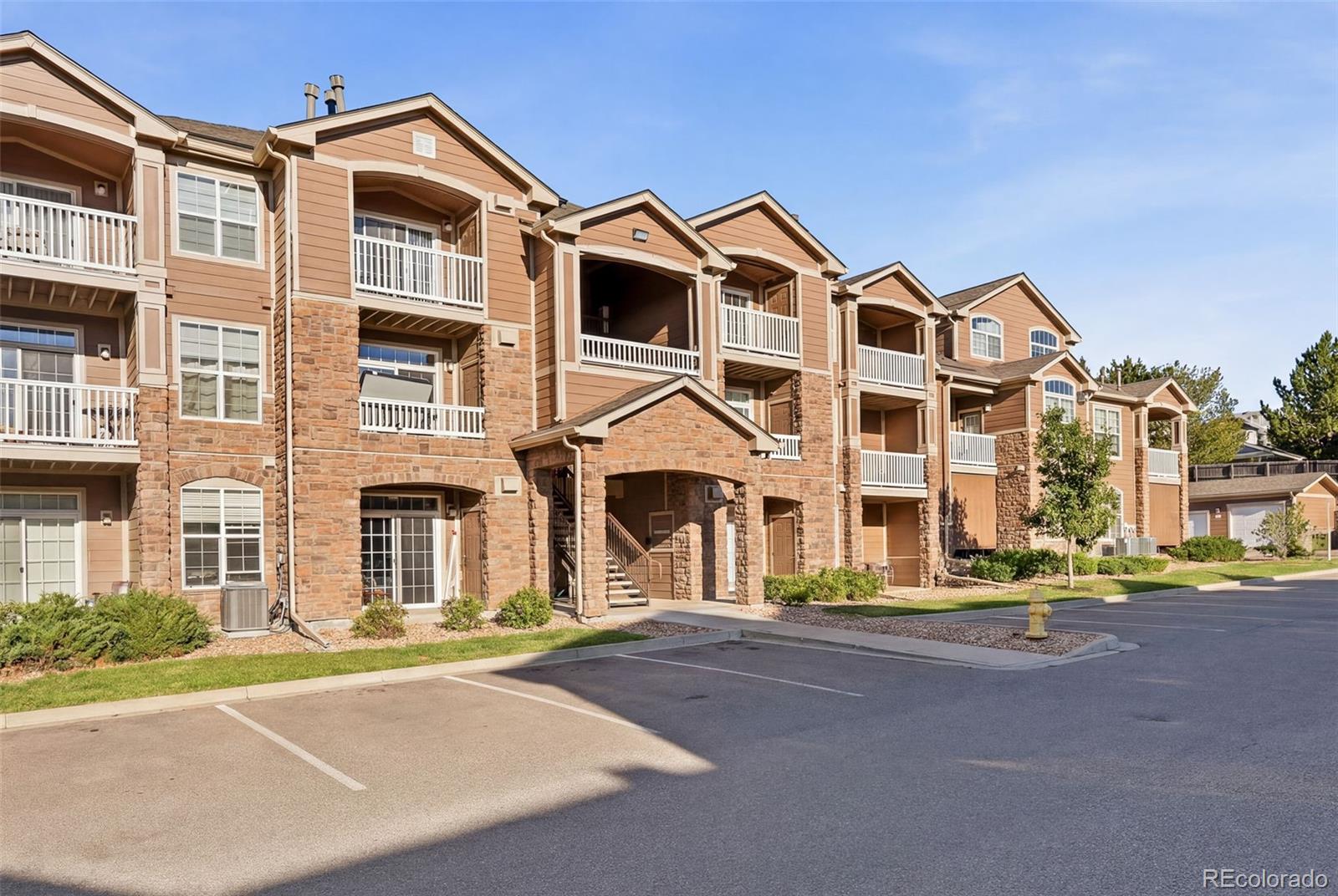 7440 S Blackhawk Street 15-306
