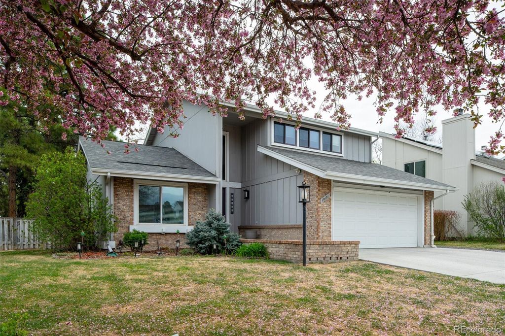 Photo of 10101 E Caley Avenue, Englewood, CO 80111 (MLS # 5066455)