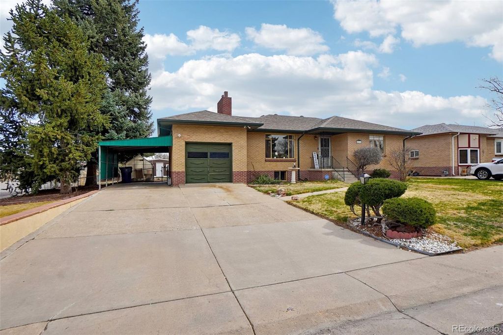 Photo of 4216 Ammons Street, Wheat Ridge, CO 80033 (MLS # 5797480)