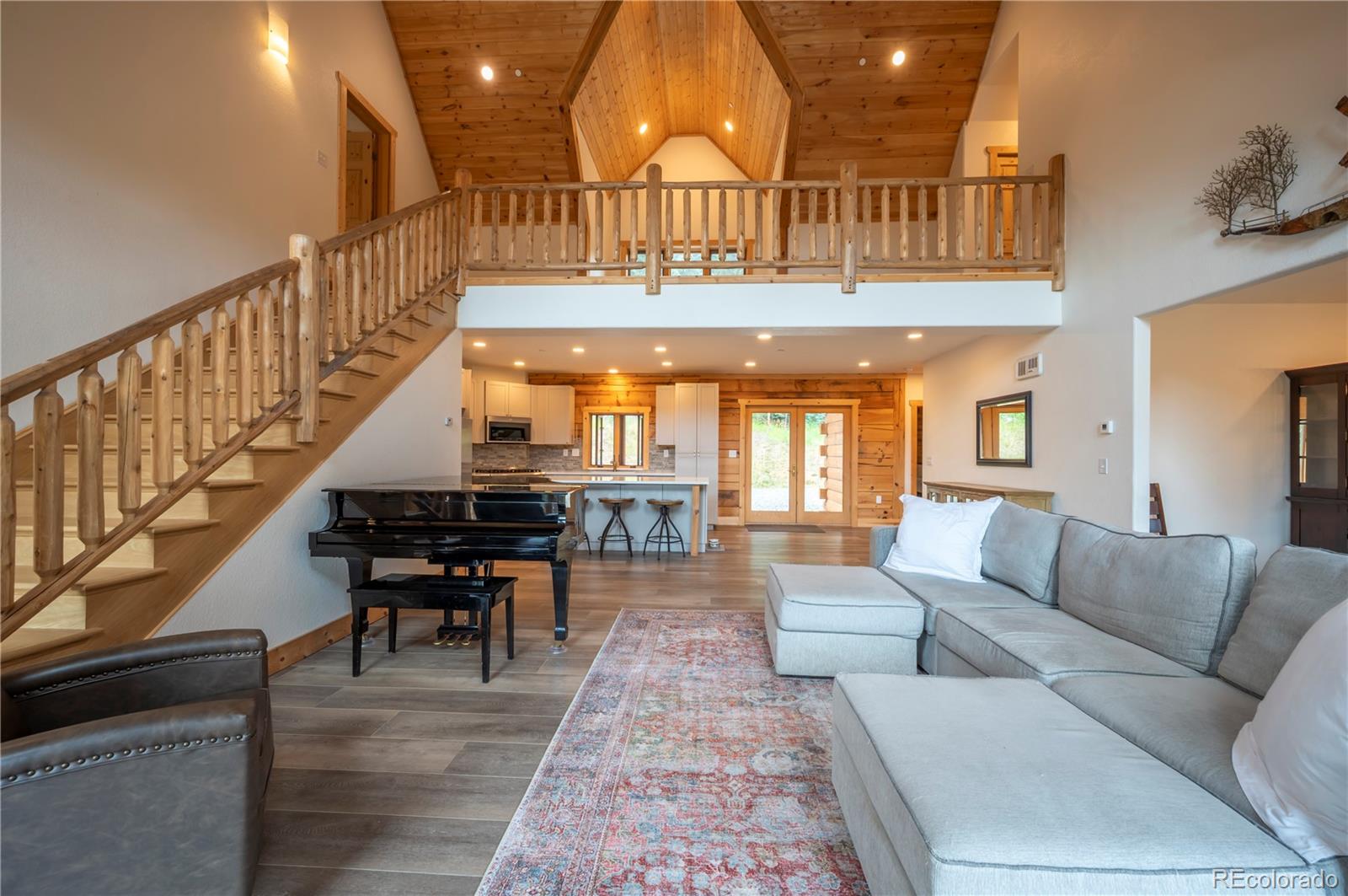 7579 Whispering Brook Trail