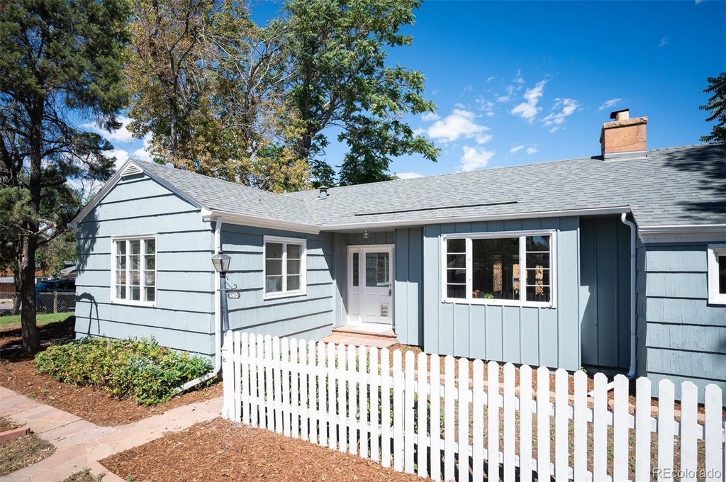 Photo of 8485 W 38th Avenue, Wheat Ridge, CO 80033 (MLS # 9370533)