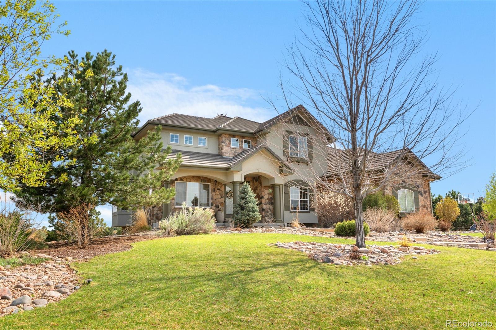 6635 Tremolite Drive