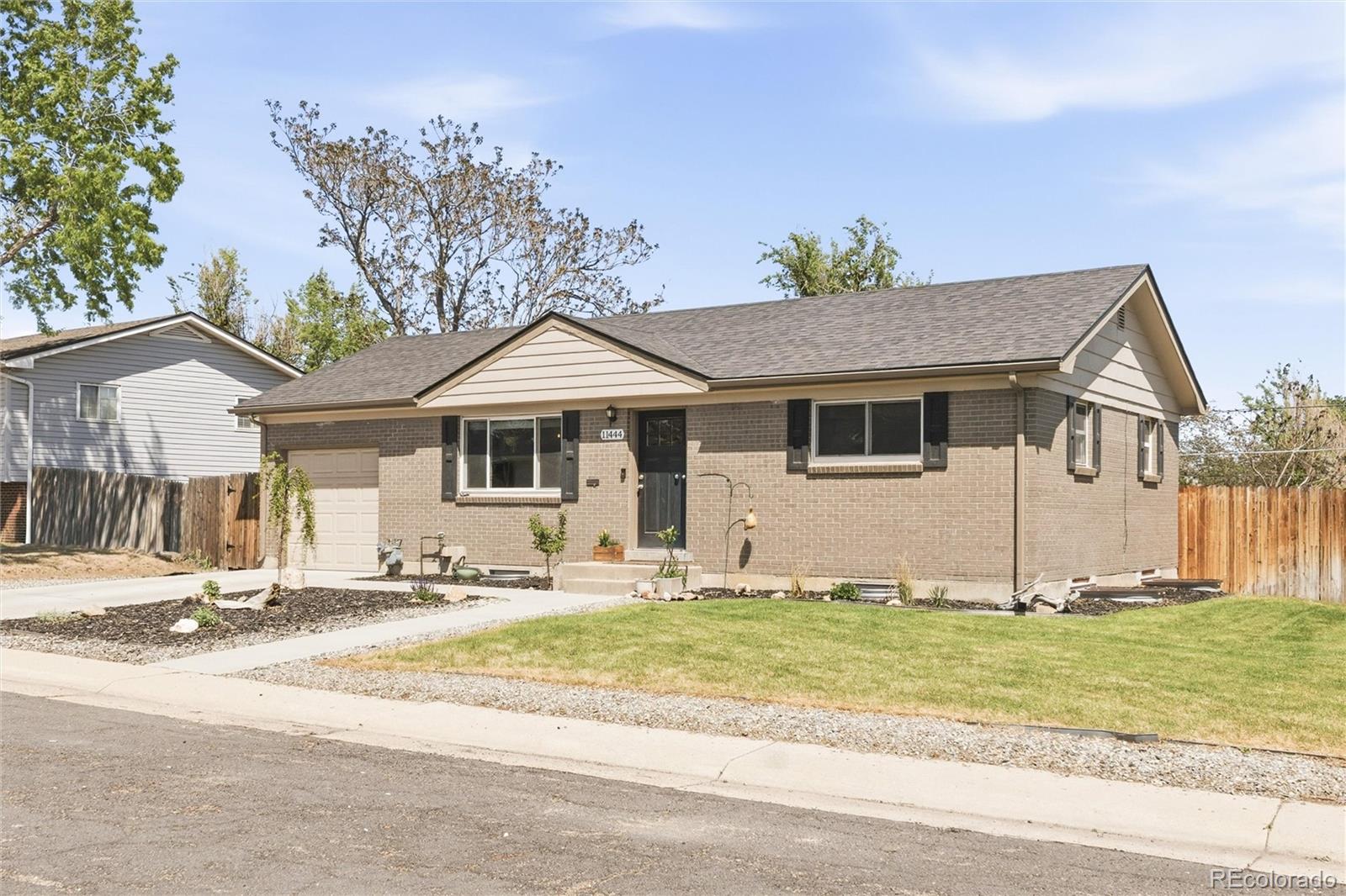 11444 Emerson Street