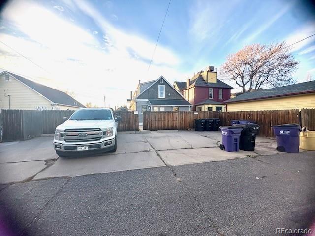 3420 N Marion Street