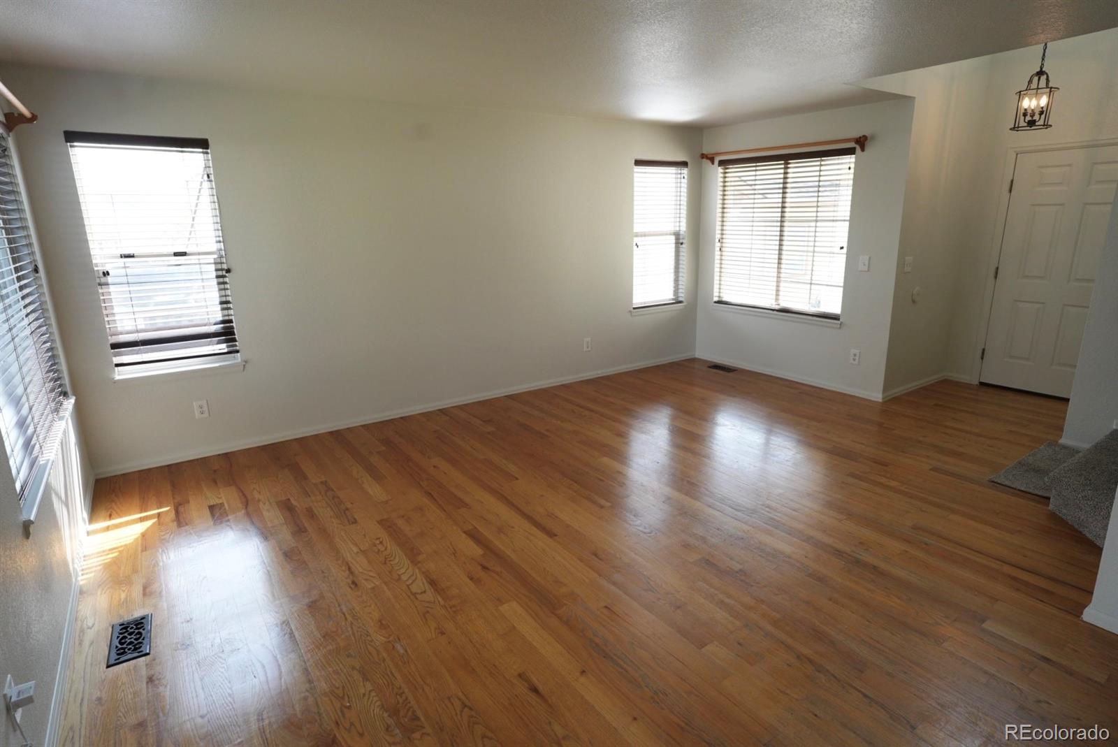 5023 Goshawk Court