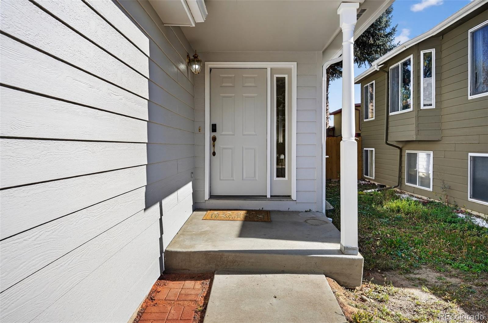 367 Wadsworth Circle, Longmont, CO, 80504 1 367 Wadsworth Circle
