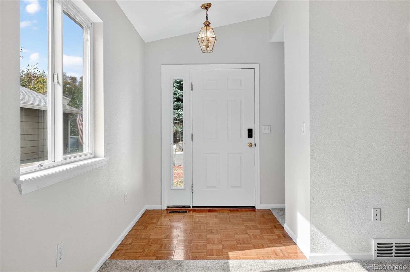 367 Wadsworth Circle, Longmont, CO, 80504 2 367 Wadsworth Circle