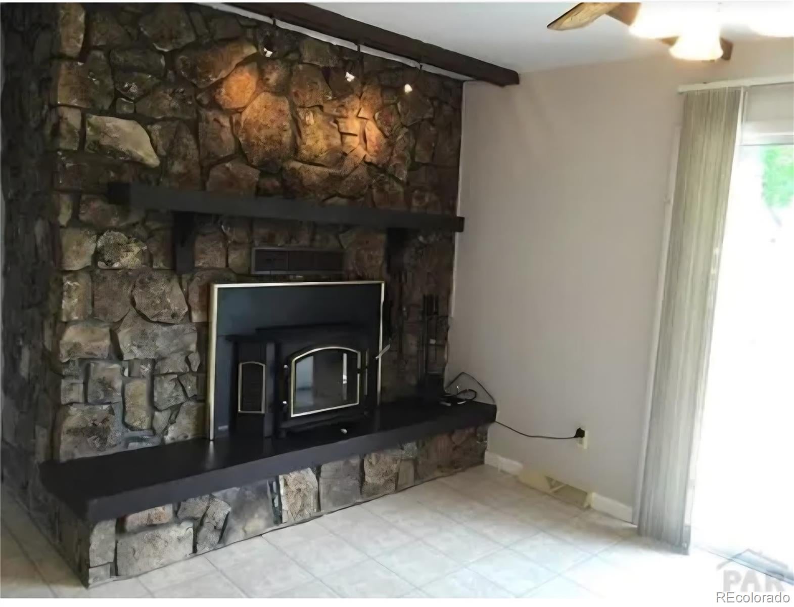 5844 Lakeview Circle
