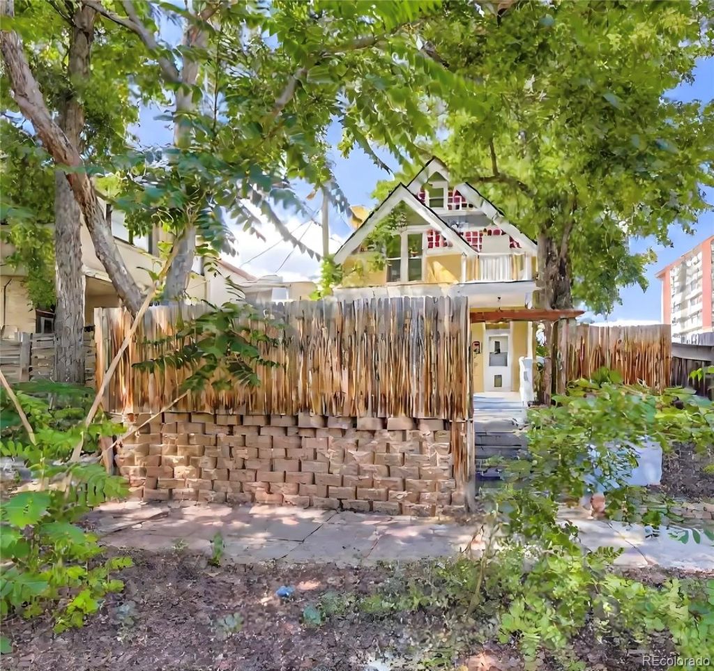 Photo of 1113 N Washington Street, Denver, CO 80203 (MLS # 7502020)