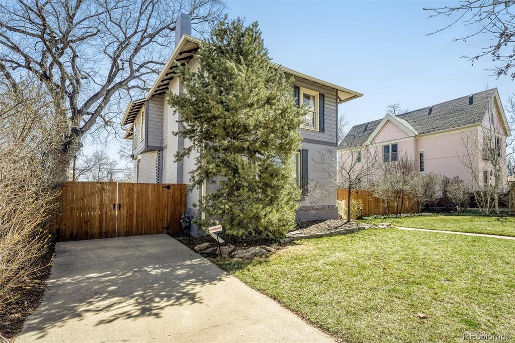 Photo of 920 Olive Street, Denver, CO 80220 (MLS # 5242712)