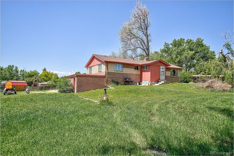 Single Family Residence in Arvada CO 5870 Nelson Court 10.jpg