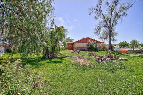 Single Family Residence in Arvada CO 5870 Nelson Court 9.jpg