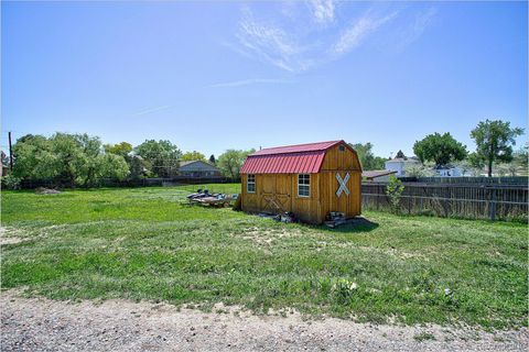 Single Family Residence in Arvada CO 5870 Nelson Court 2.jpg