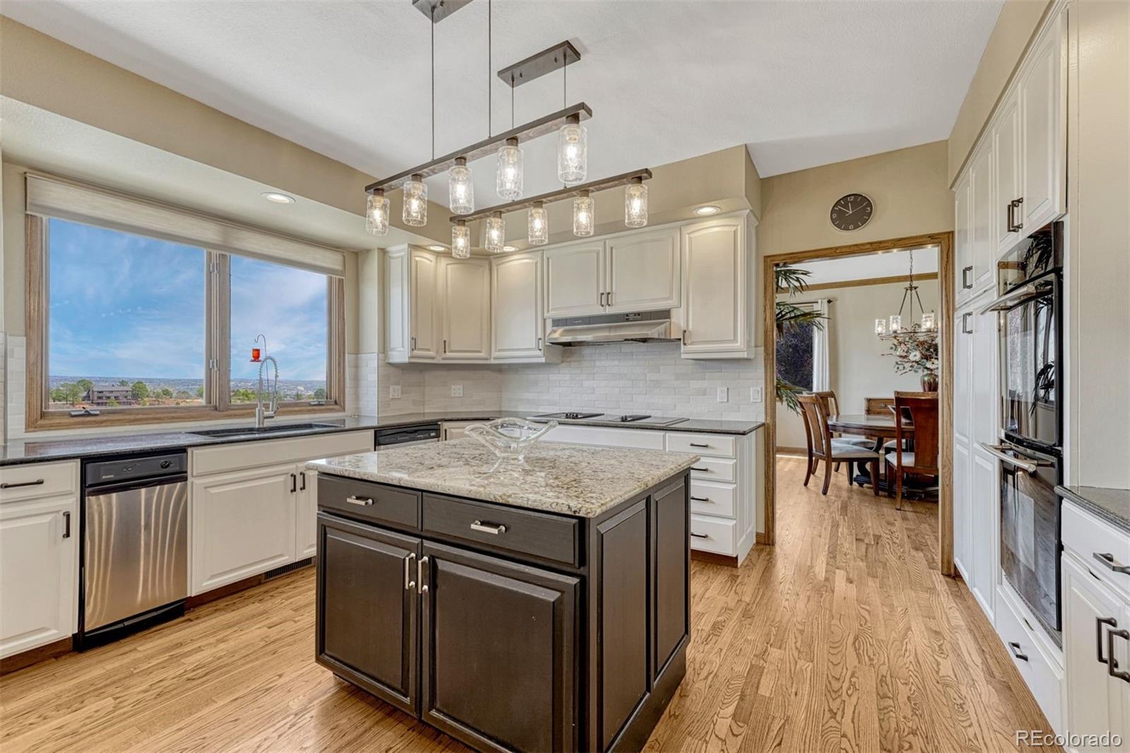 2255 Oak Hills Drive