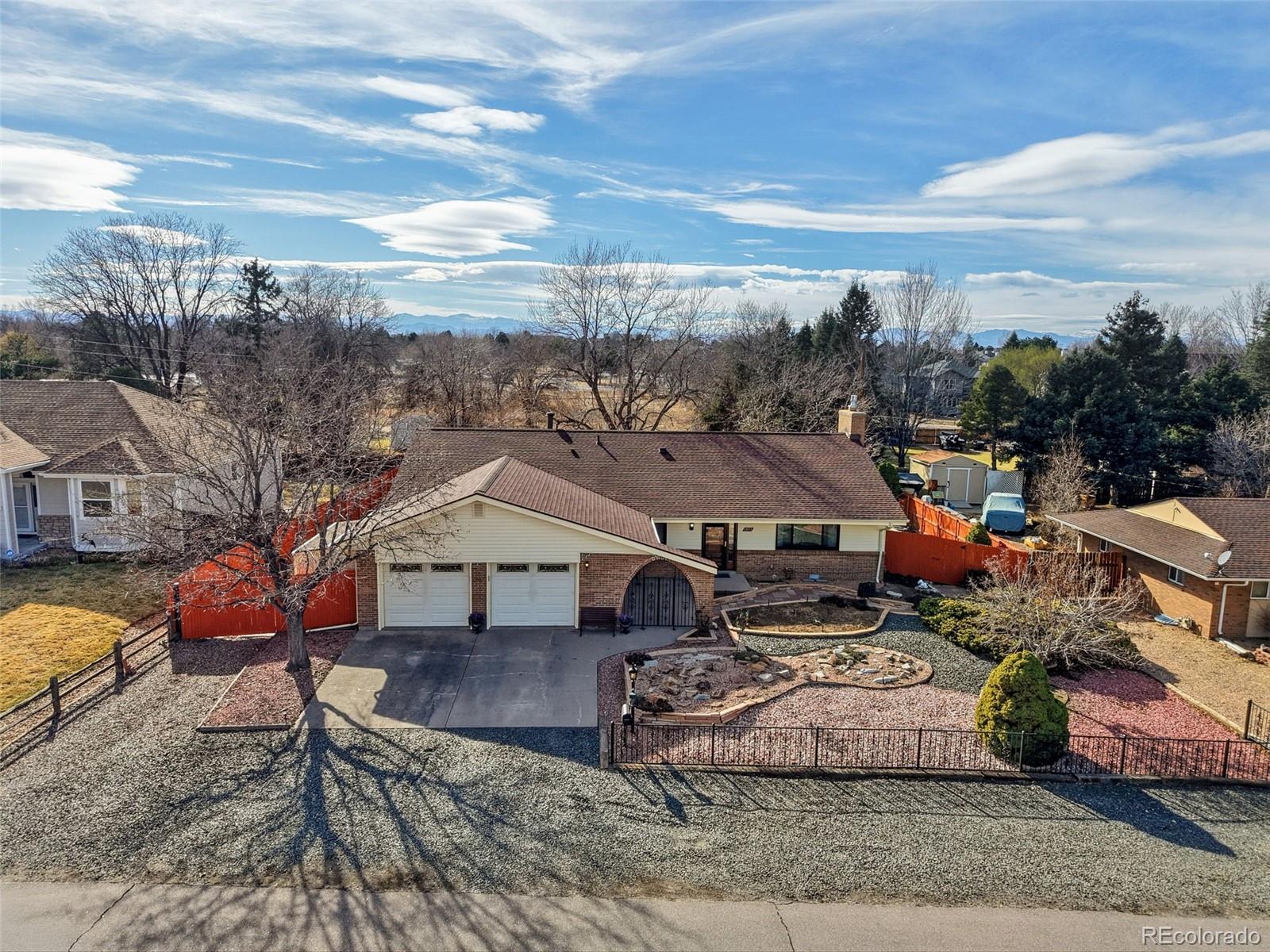 1055 S Elmira Street