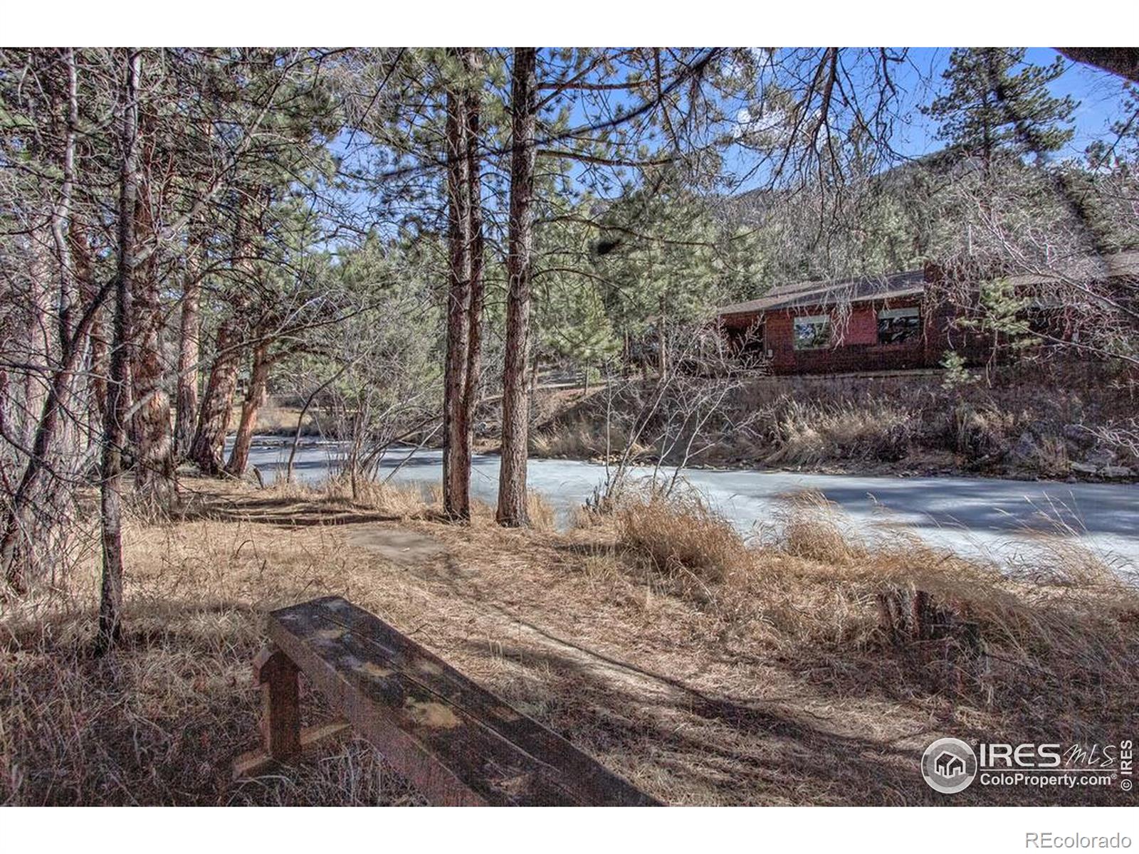 650 Park River Place