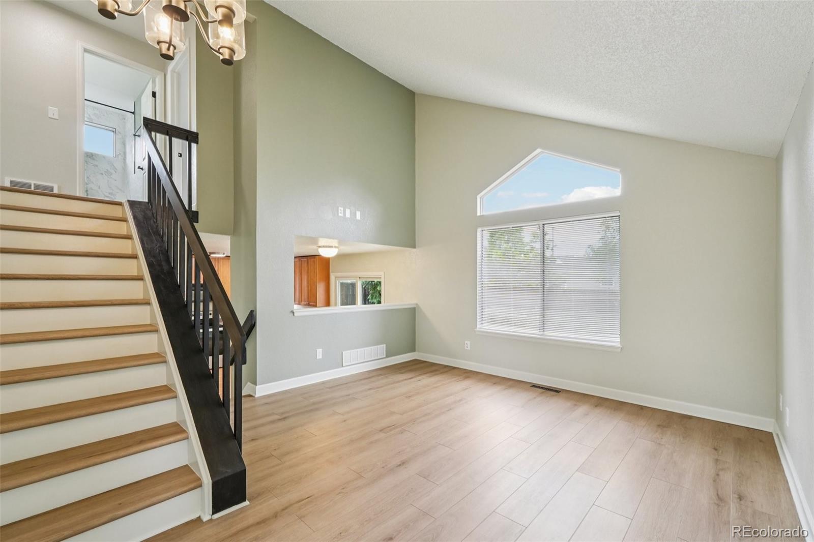 5262 E Sandpiper Avenue