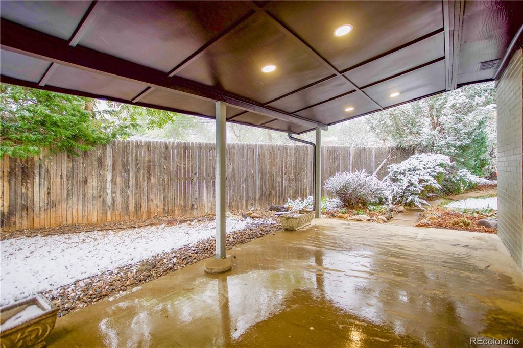 Photo of 7006 S Elati Street, Littleton, CO 80120 (MLS # 3508053)