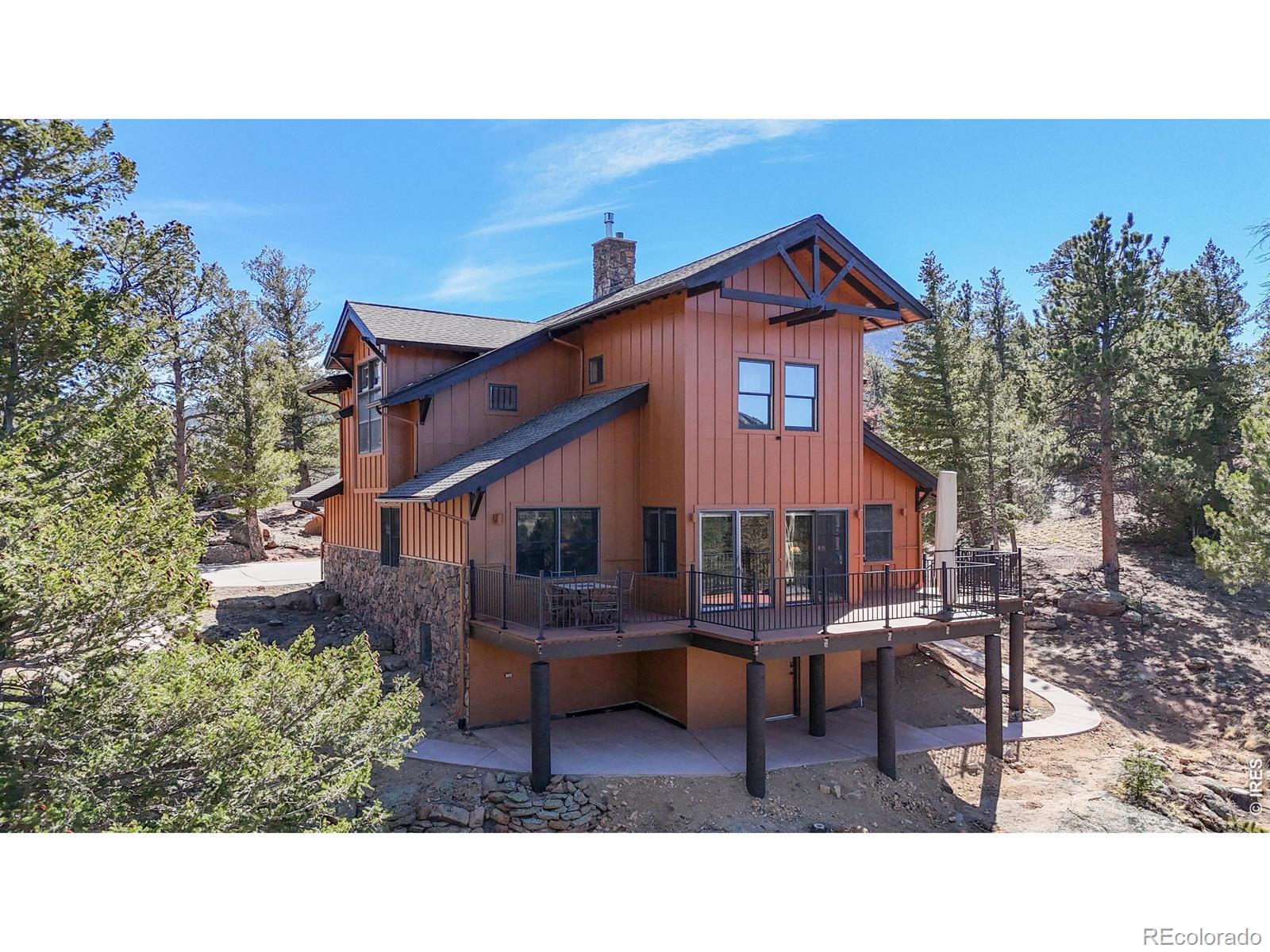 2619 Ridge Lane