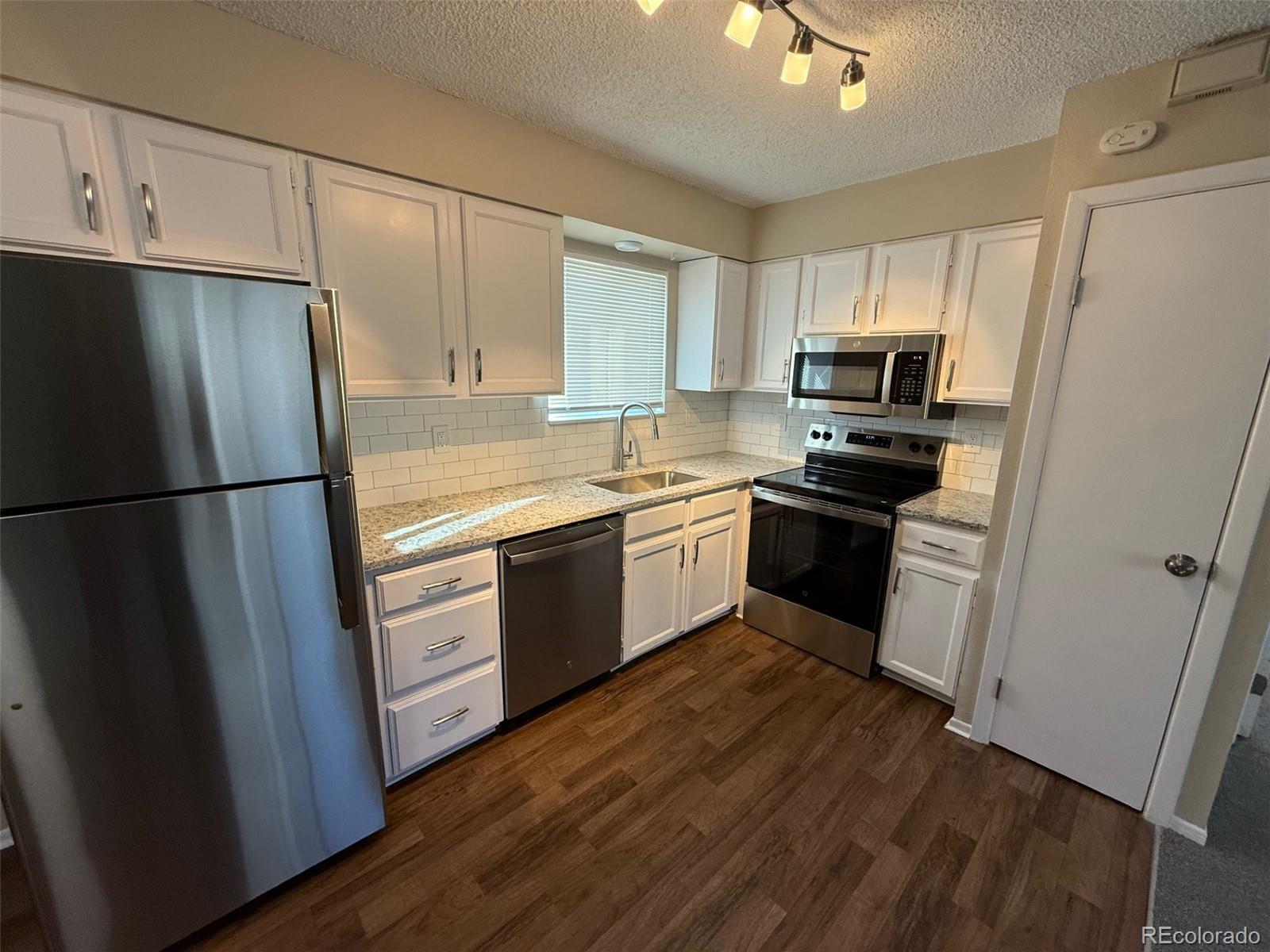 1015-1017 Bennett Avenue