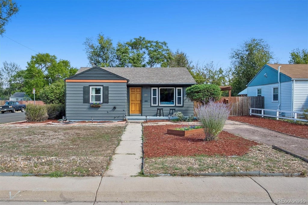 Photo of 1794 Verbena Street, Denver, CO 80220 (MLS # 2131387)