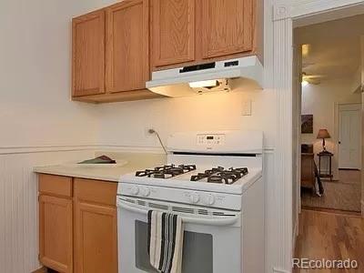 144 W Cedar Avenue