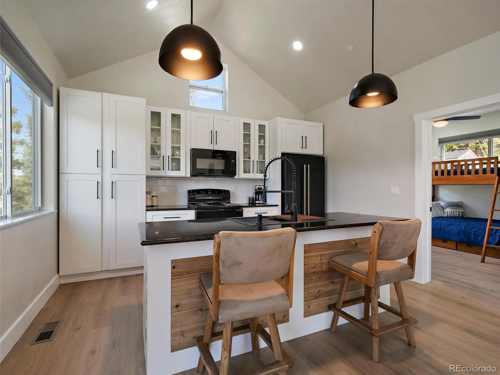 Evergreen, Colorado 80439, United States, 2 Bedrooms Bedrooms, ,1 BathroomBathrooms,Residential,Active,217534