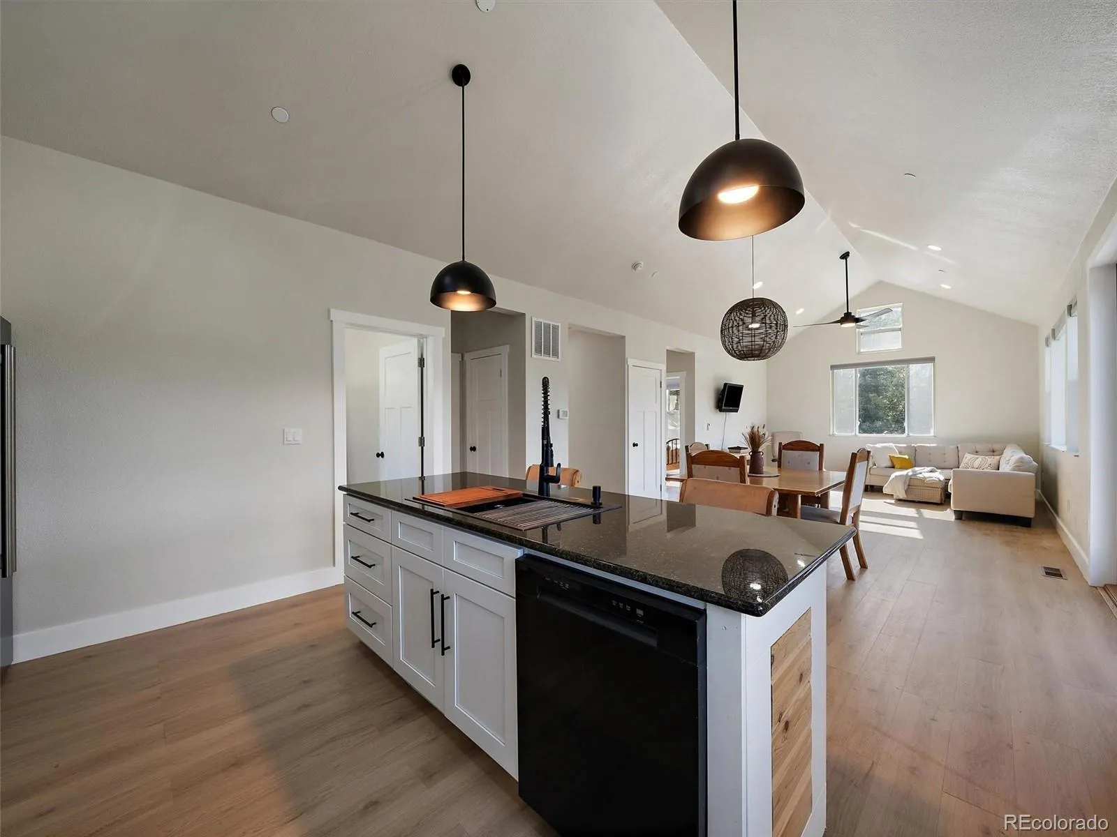 Evergreen, Colorado 80439, United States, 2 Bedrooms Bedrooms, ,1 BathroomBathrooms,Residential,Active,217534