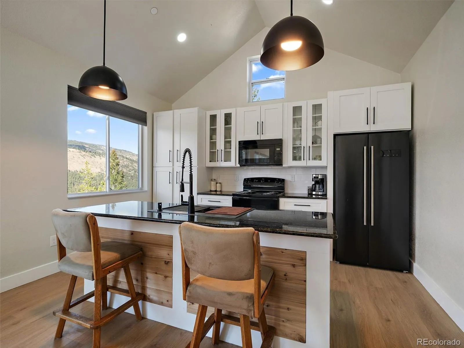 Evergreen, Colorado 80439, United States, 2 Bedrooms Bedrooms, ,1 BathroomBathrooms,Residential,Active,217534