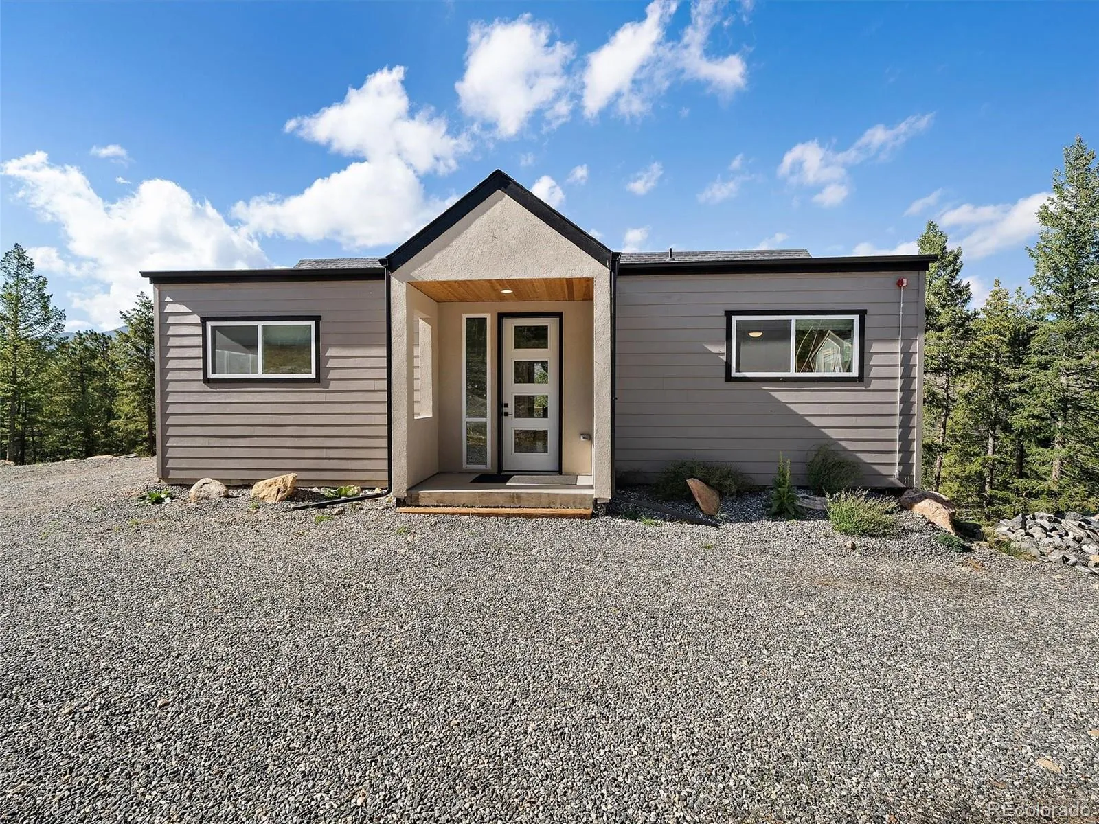 Evergreen, Colorado 80439, United States, 2 Bedrooms Bedrooms, ,1 BathroomBathrooms,Residential,Active,217534