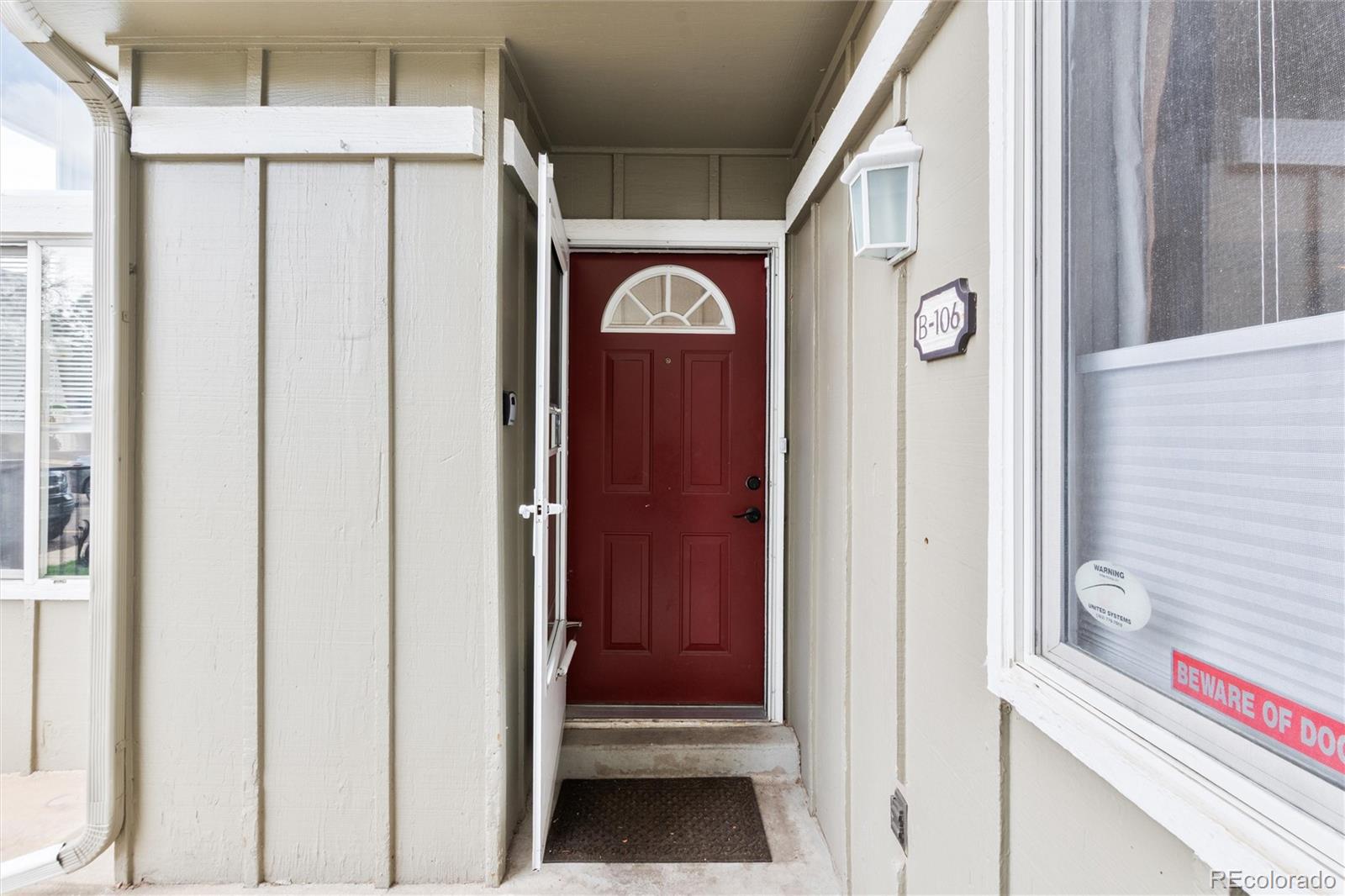 857 S Van Gordon Court B106