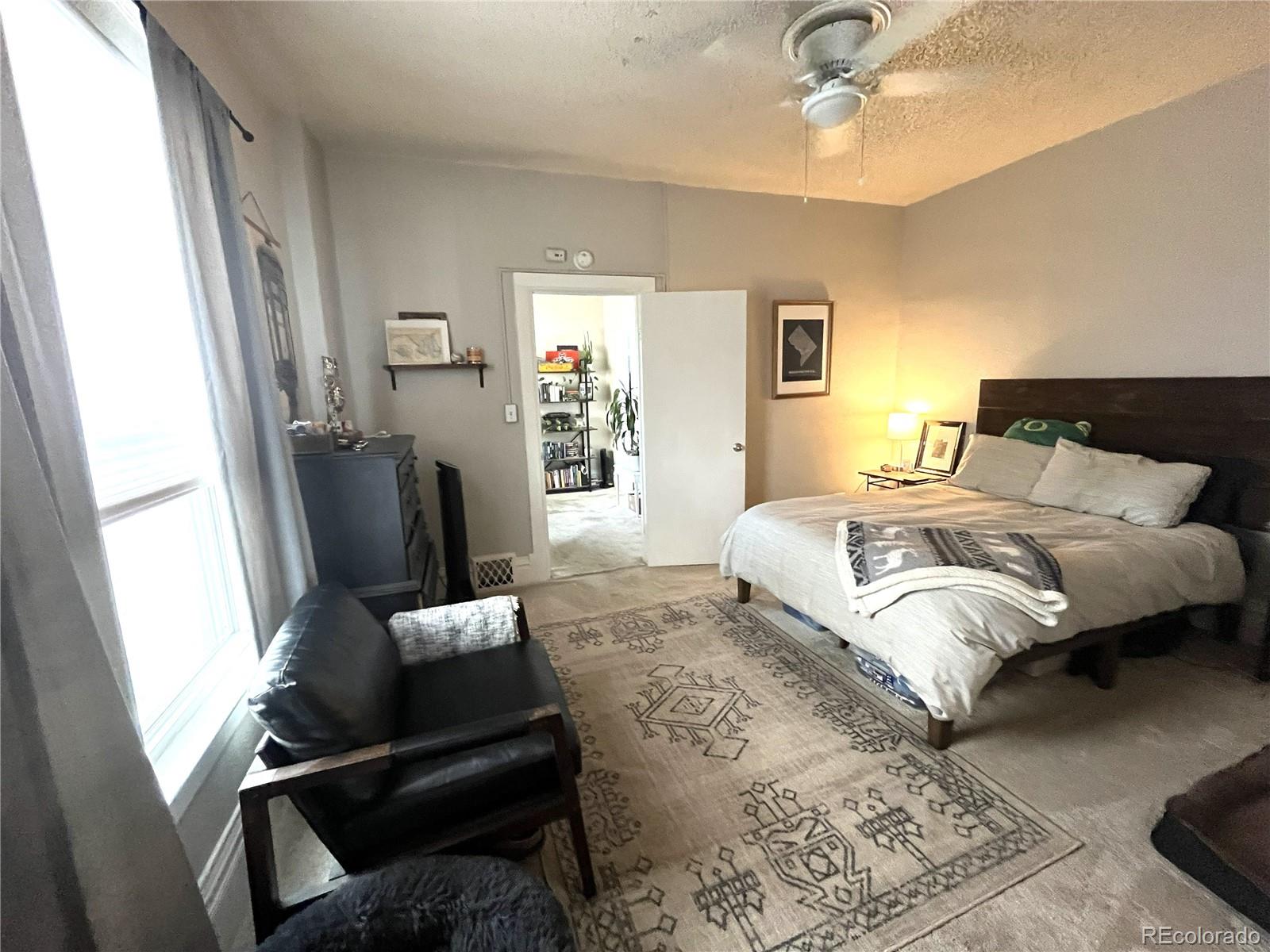 2442 N Gilpin Street