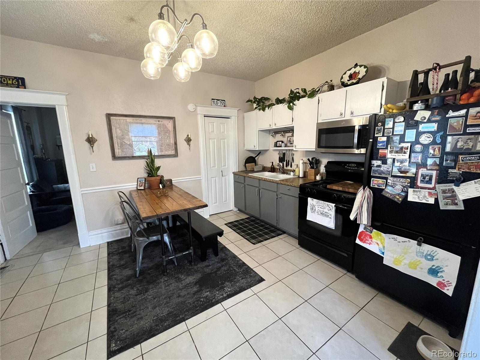 2442 N Gilpin Street