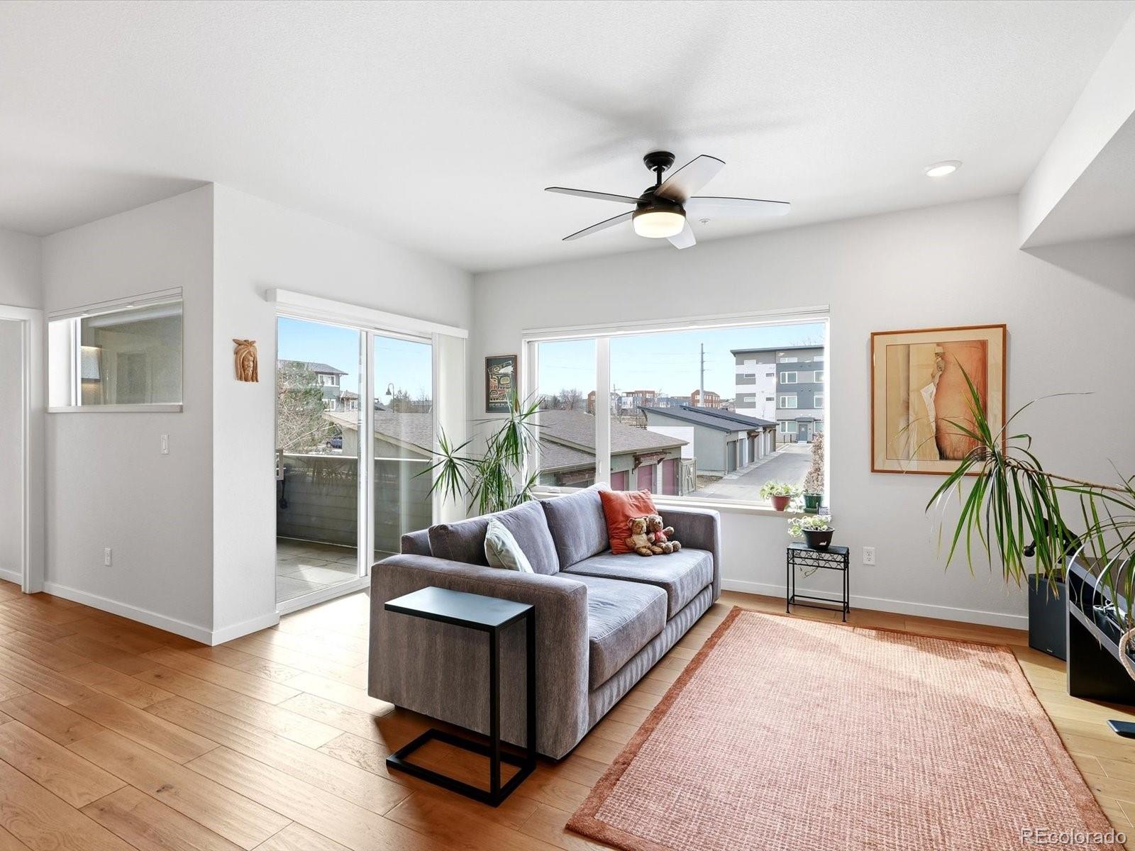 1316 Snowberry Lane 202