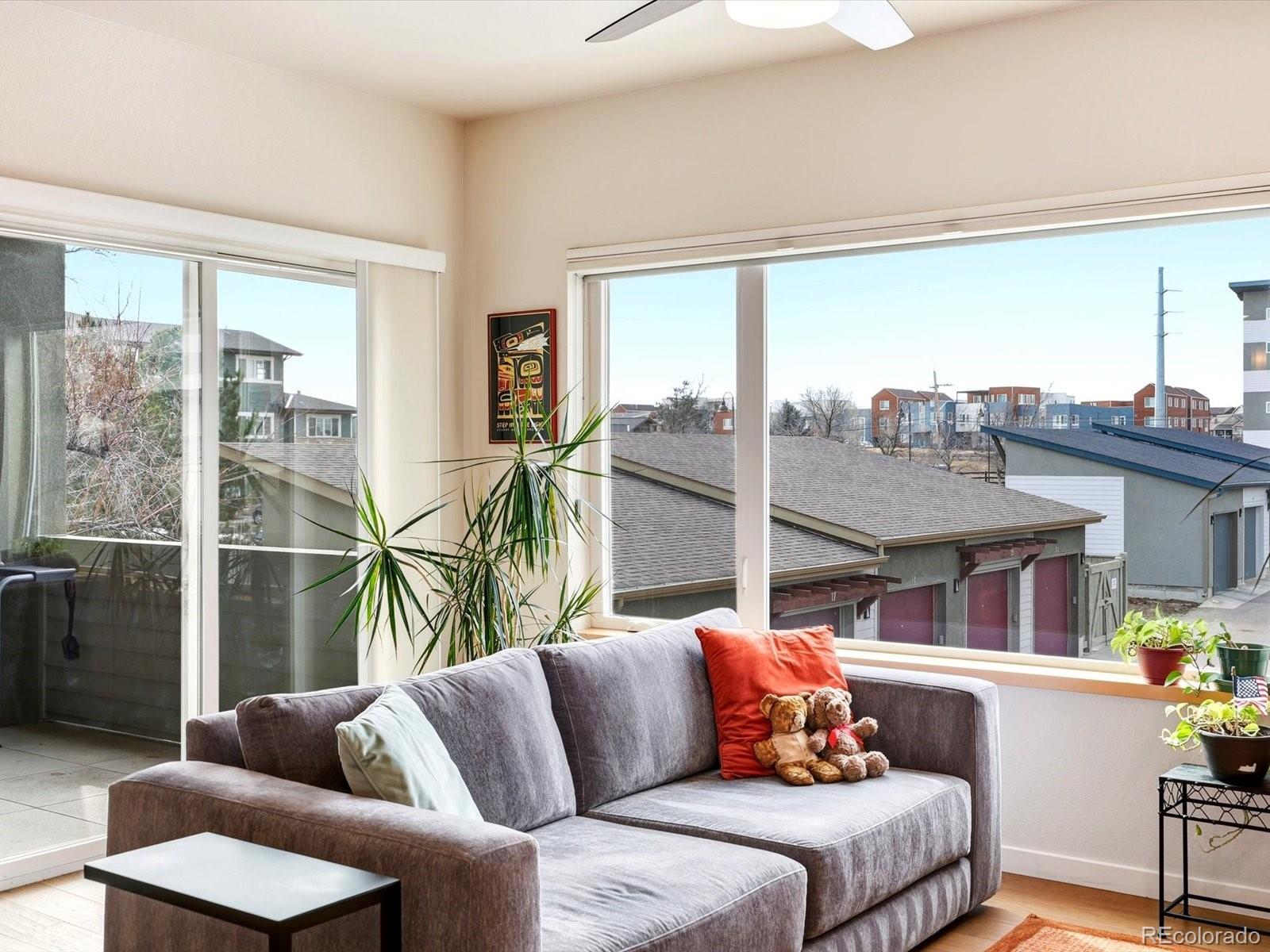 1316 Snowberry Lane 202