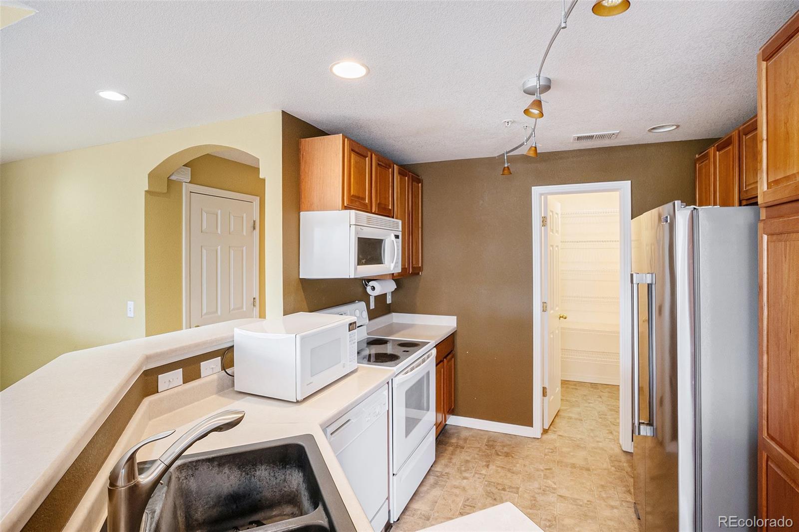 9311 Amison Circle 204, Parker, CO, 80134 4 9311 Amison Circle 204