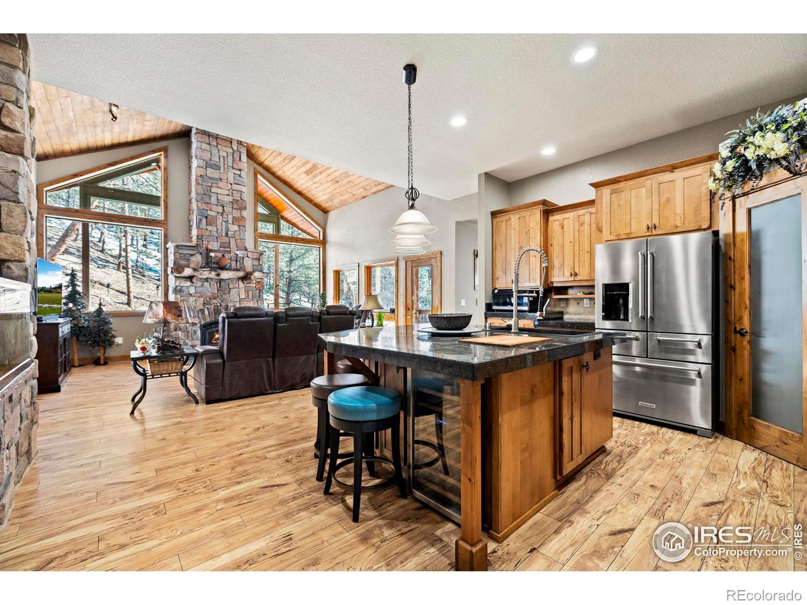 952 Skinner Gulch Road