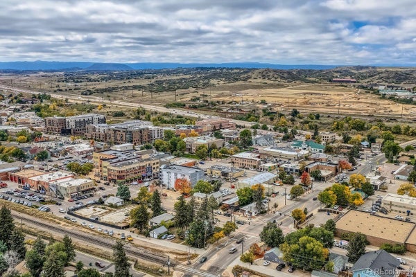 422 PERRY ST, CASTLE ROCK, CO 80104 - Image 07a28083ec74fc8e591497404fdff2a2/1717460111