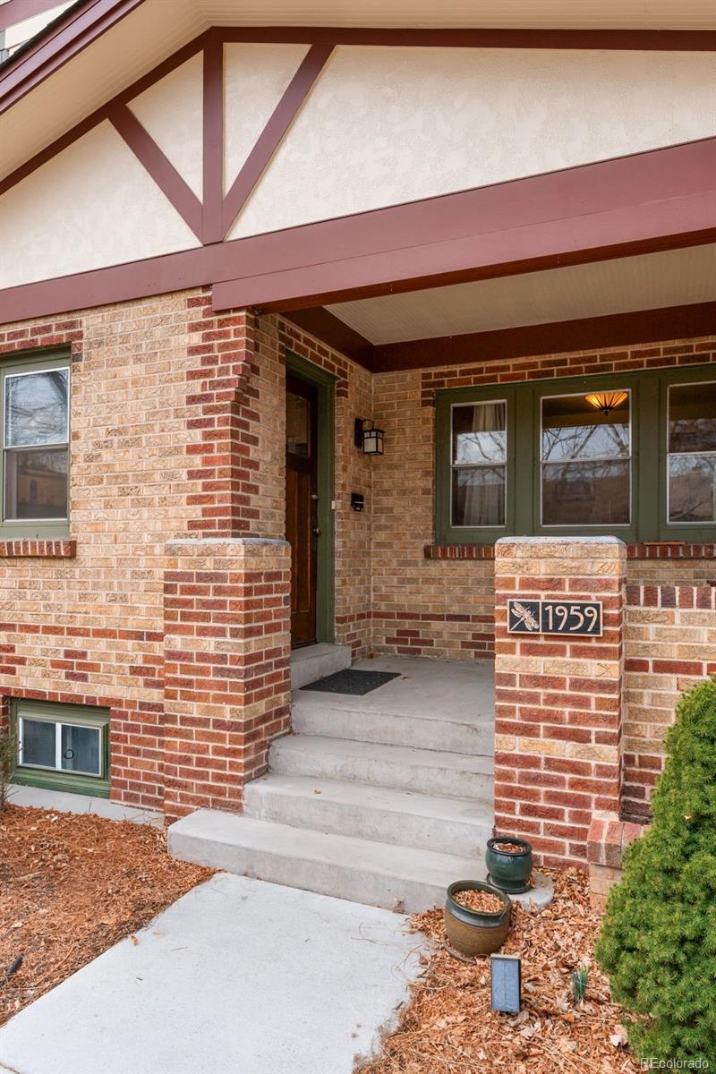 1959 S Washington Street