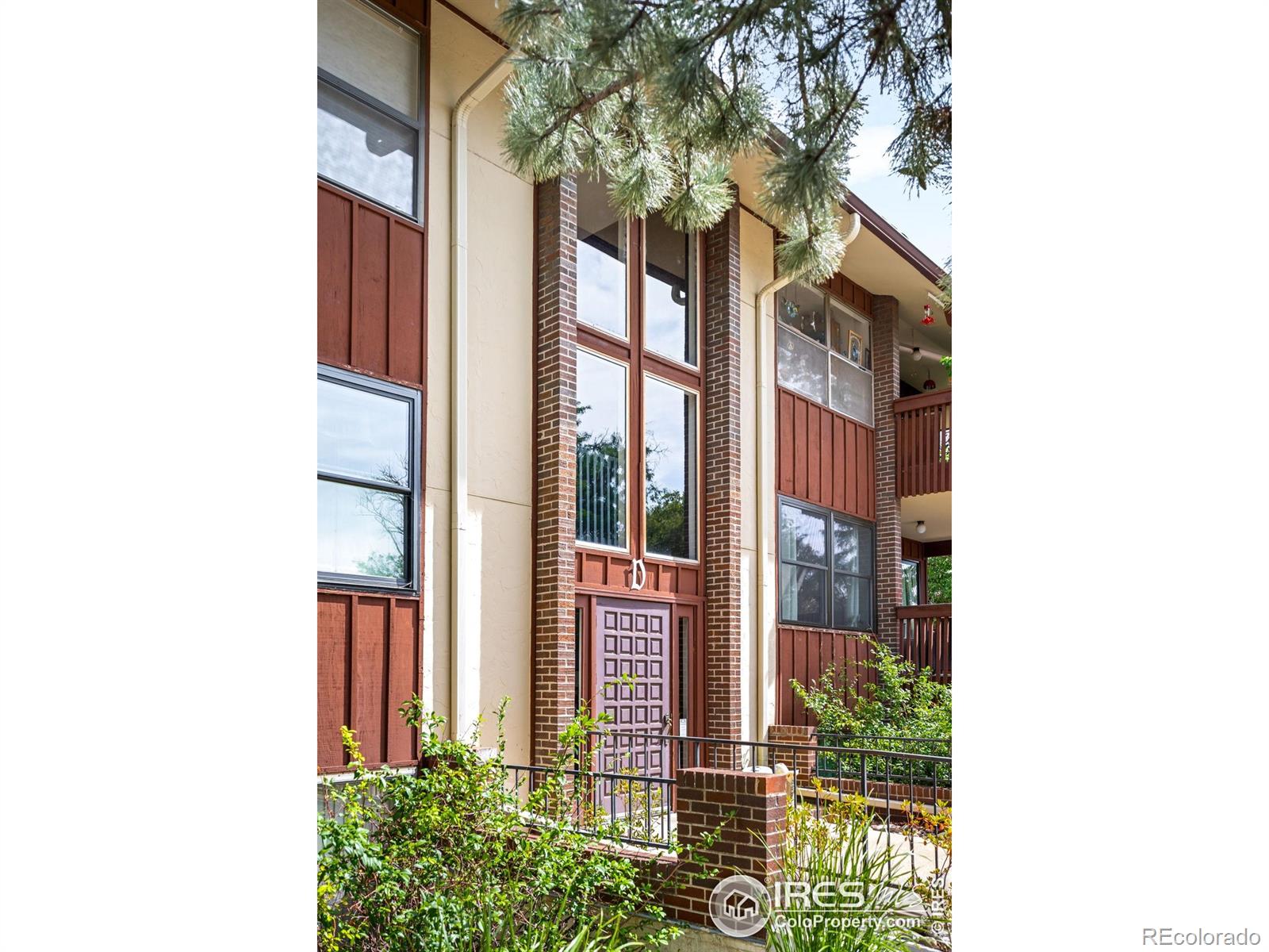 500 Manhattan Drive D8