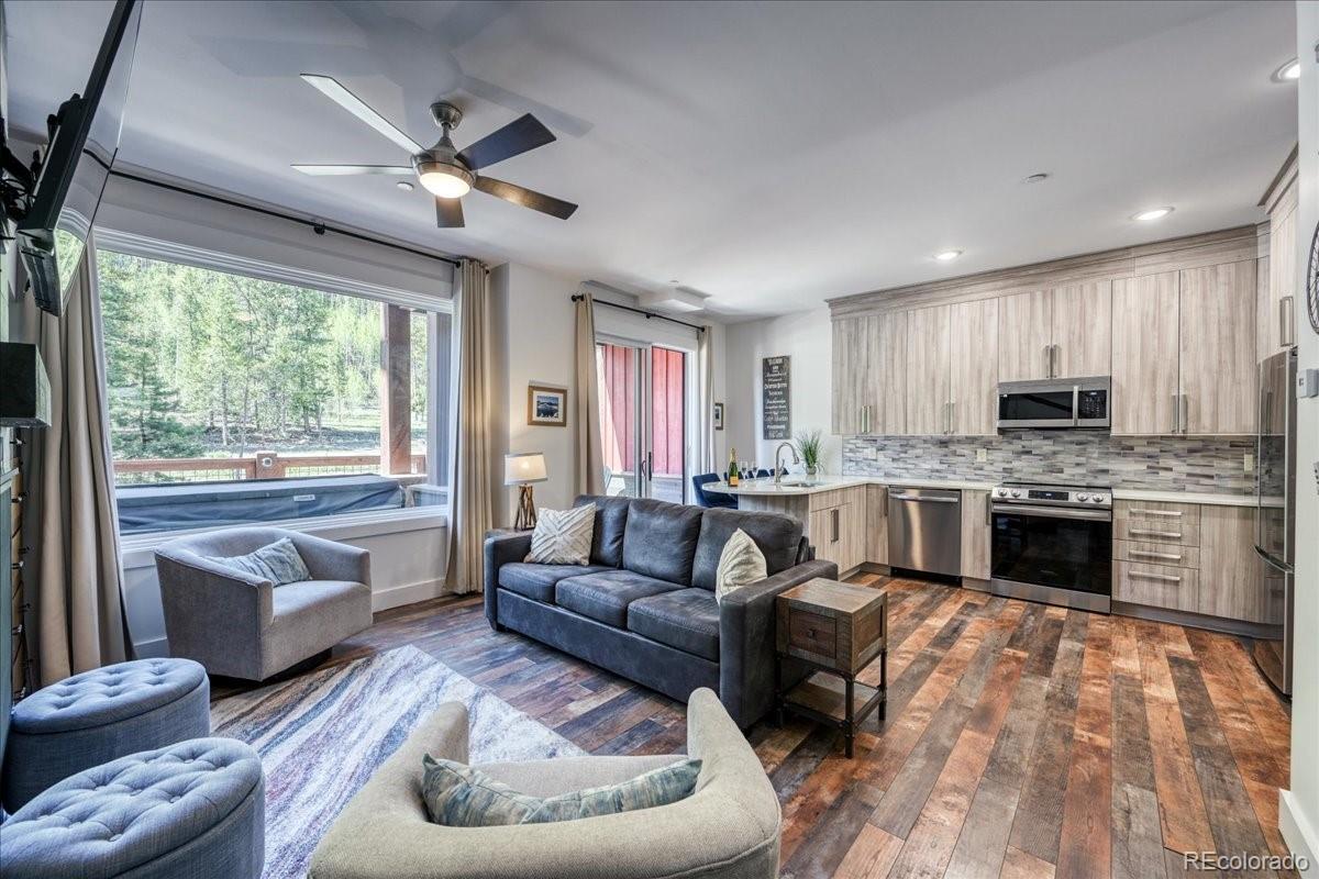 102 Lake Ridge Circle 1888