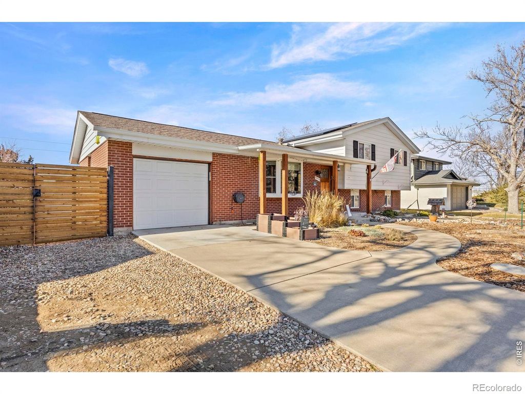 Photo of 7255 S Dexter Street, Centennial, CO 80122 (MLS # IR1054196)